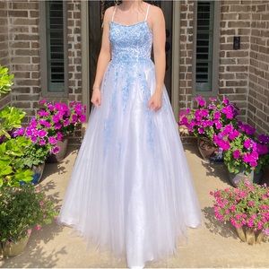 Camille La Vie Prom Dress - Size 2 - Blue and White Floral Aline gown